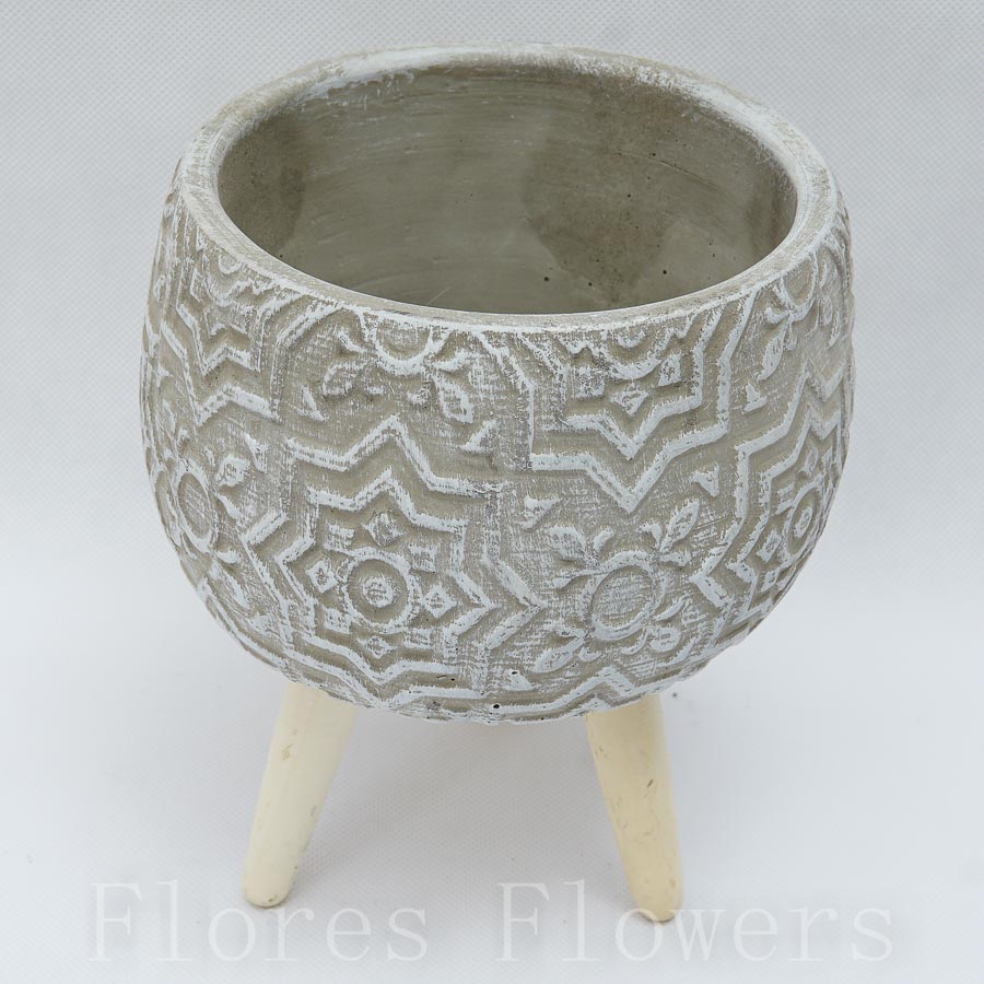Obal na nožičkách 18x14 cm, ŠEDÁ, cement