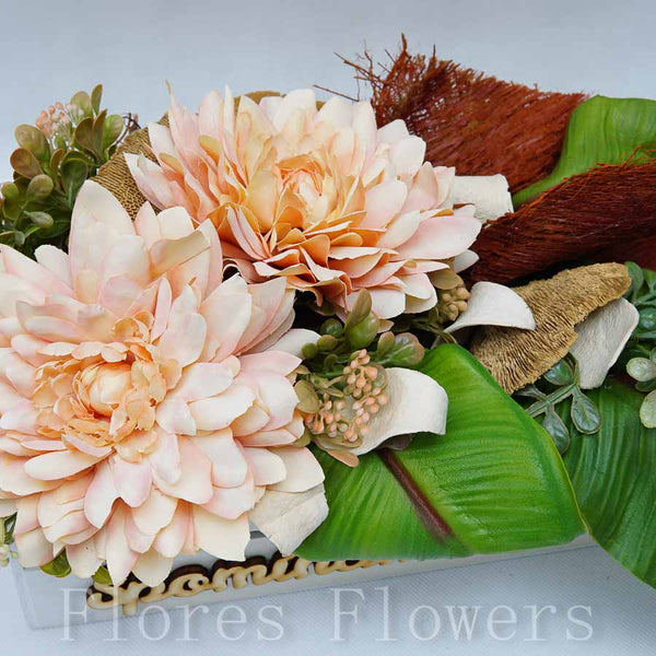 Dekorácia v drevenom obale, 29x16x15cm, marhuľová