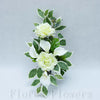 Zaťažená ikebana na vsunutie do vázy /spodok 5x15cm/, 45x25cm, krémovo-zelená