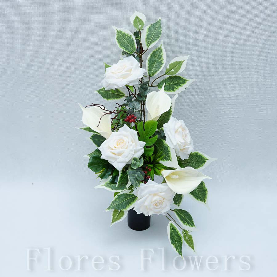 Zaťažená ikebana na vsunutie do vázy /spodok 5x15cm/, 45x25cm, krémová