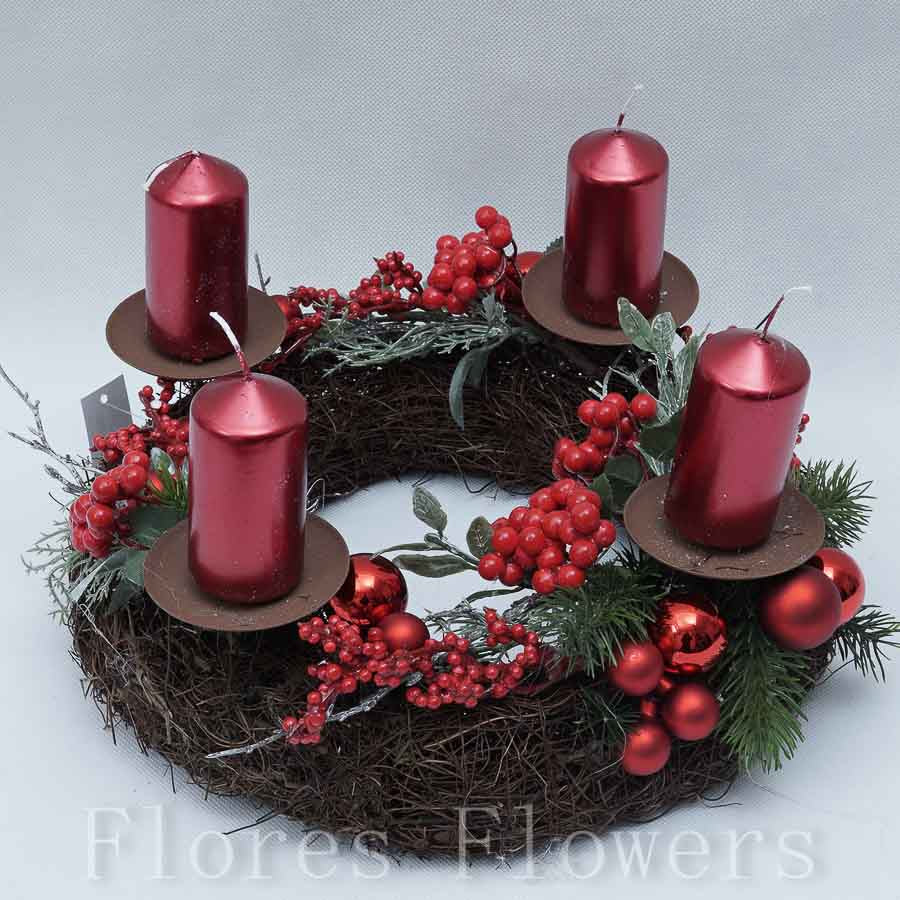 Adventný venček červený, 28cm, so sviečkami