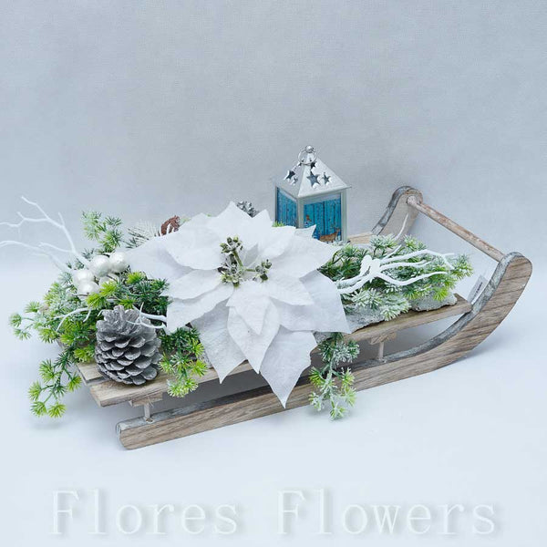 Vianočná dekorácia na sánkach, biela, 50x24cm