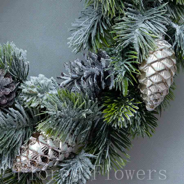 Venček vianočný, so šiškami, svetloružový, 48cm