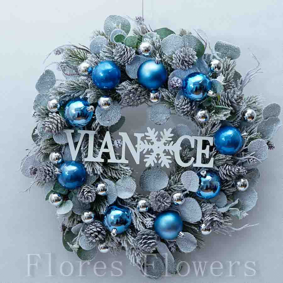 Vianočný venček bielo--modrý, 50cm