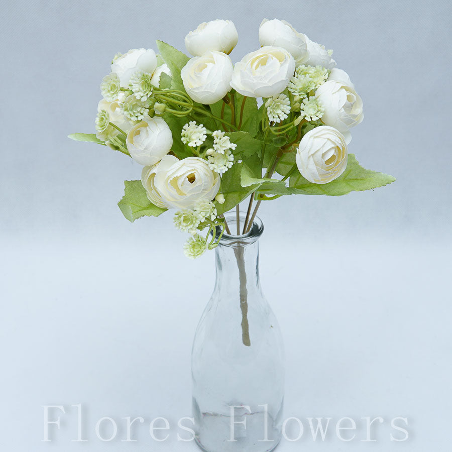 Kytica ranunculus mini, krémová, 25cm
