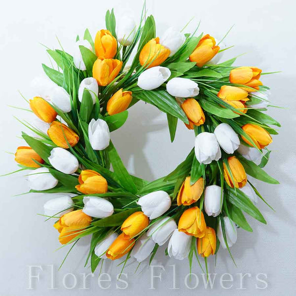 Venček prútený z  oranžovo-bielych tulipánov, 38cm