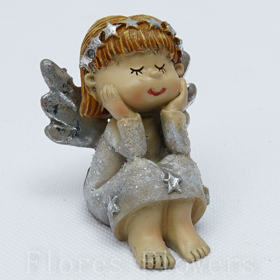 Anjel sediaci s glitrom, polyresin, 5x5x6 cm, 2 druhy